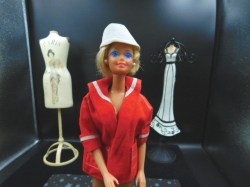 963 BARBIE RESORT SET 1959 - 62 RED JACKET, T SHIRT, SHORTS, HAT CHOICE